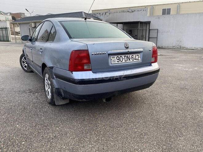 Volkswagen Passat 1999, 295,000 km - 1.8 л - Bakı