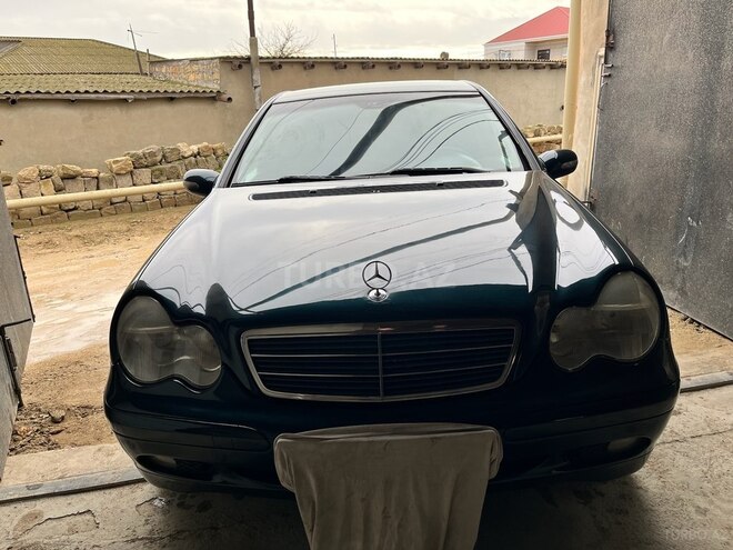 Mercedes C 220 d 2003, 400,000 km - 2.2 l - Bakı
