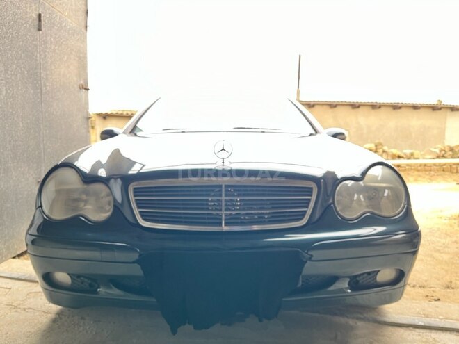 Mercedes C 220 d 2003, 400,000 km - 2.2 l - Bakı