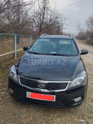 Kia Ceed 2011, 290,000 km - 1.4 l - Ağdaş
