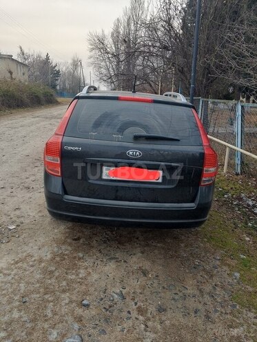 Kia Ceed 2011, 290,000 km - 1.4 l - Ağdaş