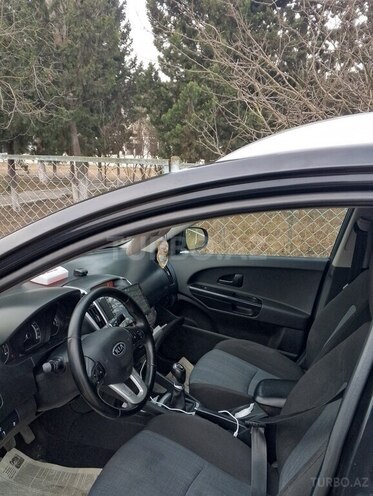Kia Ceed 2011, 290,000 km - 1.4 l - Ağdaş