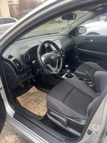 Hyundai i30 2011, 308,000 km - 1.6 l - Bakı