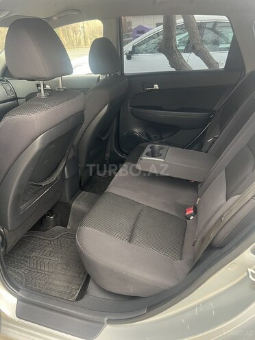 Hyundai i30 2011, 308,000 km - 1.6 l - Bakı
