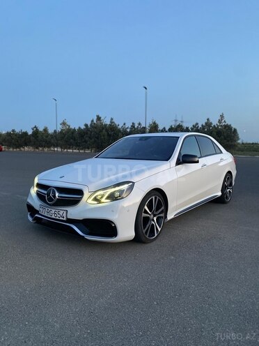 Mercedes E 220 d-2