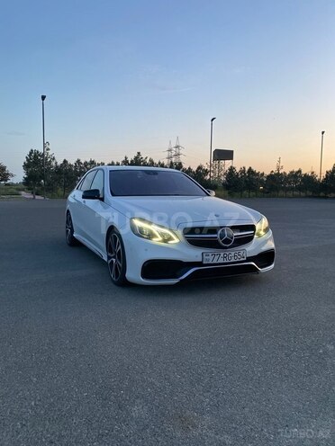 Mercedes E 220 d-1