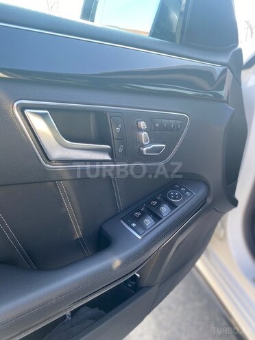 Mercedes E 220 d-16