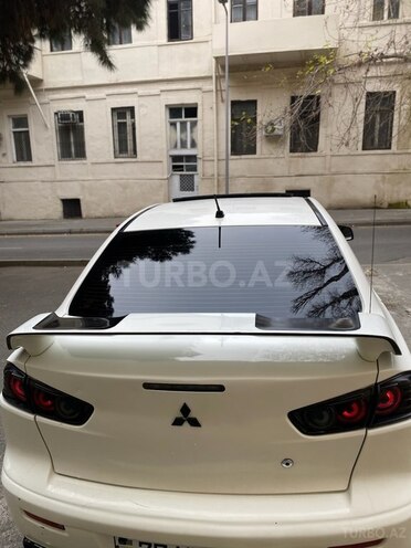 Mitsubishi Lancer 2008, 250,000 km - 2.0 l - Bakı
