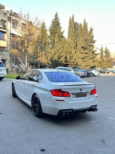 BMW 528 2014, 245,000 km - 2.0 l - Bakı