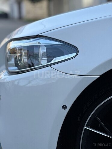 BMW 528 2014, 245,000 km - 2.0 l - Bakı