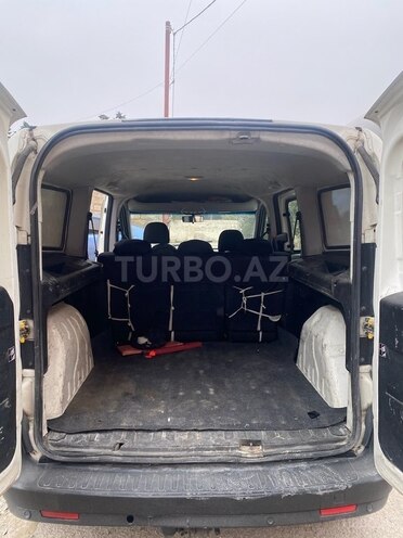 Fiat Doblo 2011, 357,000 km - 1.6 l - Bakı