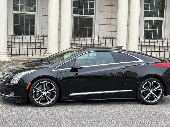 Cadillac ELR-11