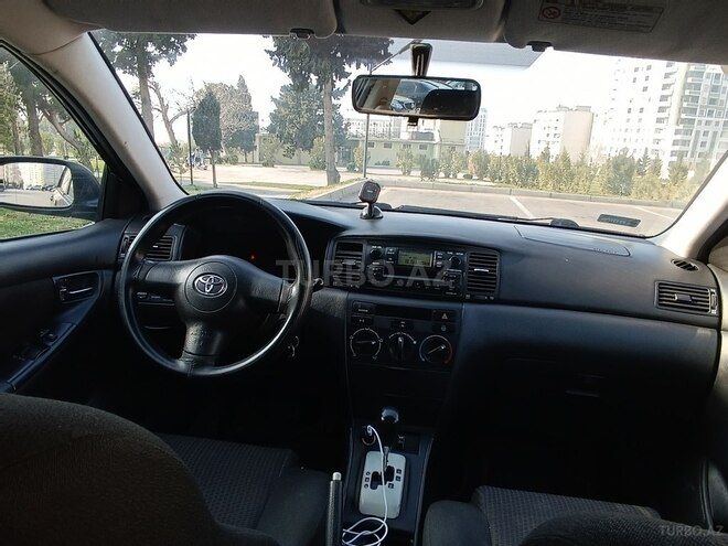 Toyota Corolla 2006, 253,000 km - 1.4 l - Bakı