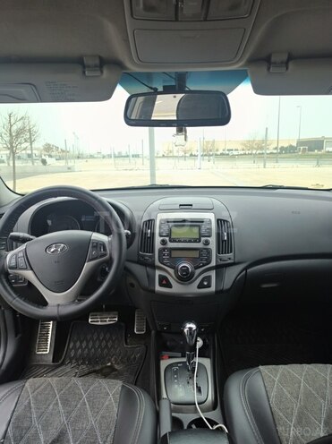 Hyundai i30 2010, 201,000 km - 1.6 l - Bakı
