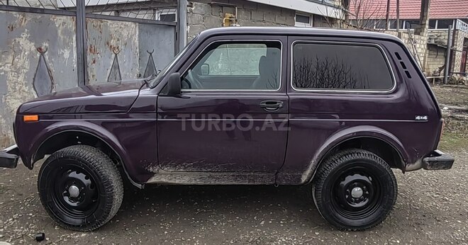 LADA (VAZ) Niva 2000, 250,000 km - 1.7 l - Quba