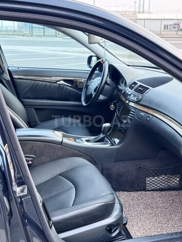 Mercedes E 320 2003, 383,000 km - 3.2 л - Bakı