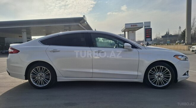 Ford Fusion (North America) 2015, 120,000 km - 2.0 l - Beyləqan