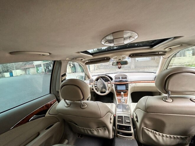 Mercedes E 240 2002, 450,000 km - 2.4 l - Bakı