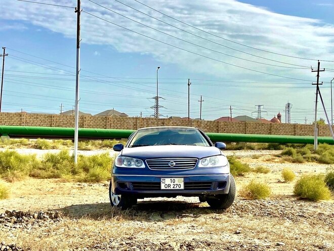 Nissan Sunny 2005, 370,000 km - 1.3 л - Bakı