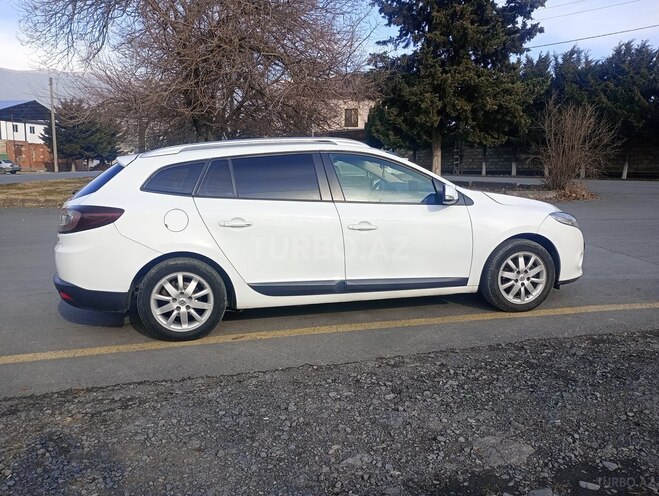 Renault Megane 2009, 463,234 km - 1.5 l - Zaqatala