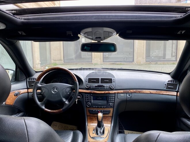 Mercedes E 220 d 2002, 243,000 km - 2.2 l - Bakı