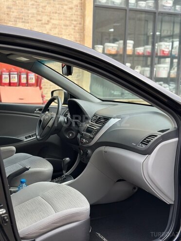 Hyundai Accent 2016, 117,500 km - 1.6 l - Bakı