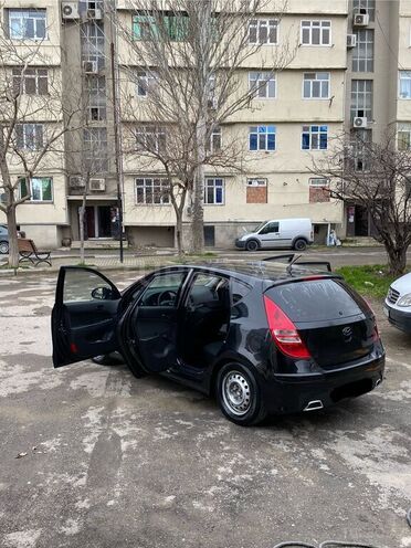Hyundai i30 2009, 244,484 km - 1.4 l - Bakı