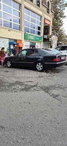 Mercedes E 320 2001, 500,000 km - 3.2 l - Bakı