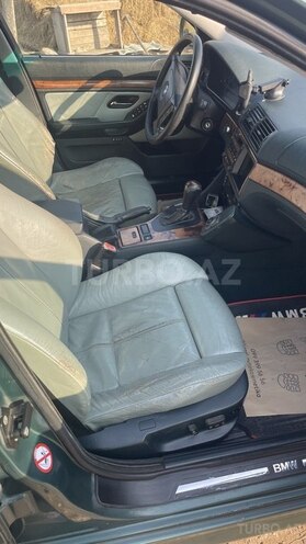 BMW 528 2000, 300,400 km - 2.8 l - Şirvan