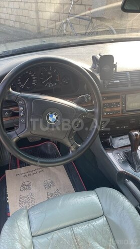 BMW 528 2000, 300,400 km - 2.8 l - Şirvan