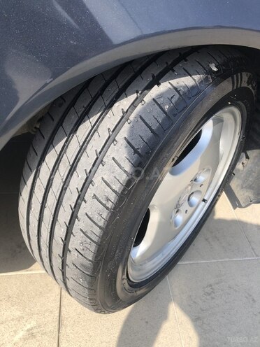 Mercedes E 230 1995, 517,000 km - 2.3 l - Bakı