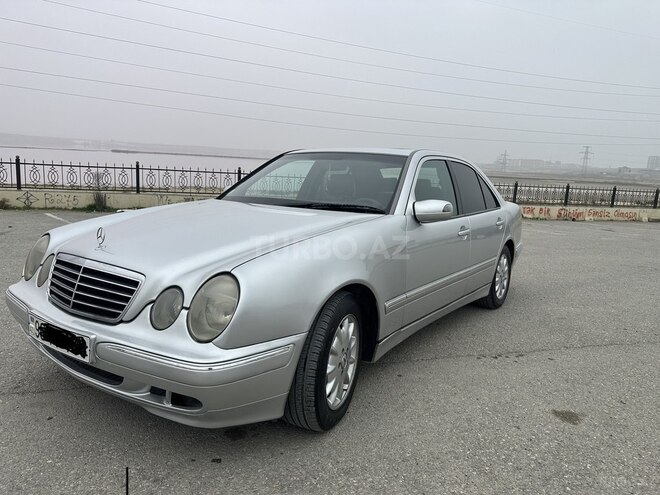 Mercedes E 270 2001, 430,000 km - 2.7 l - Bakı