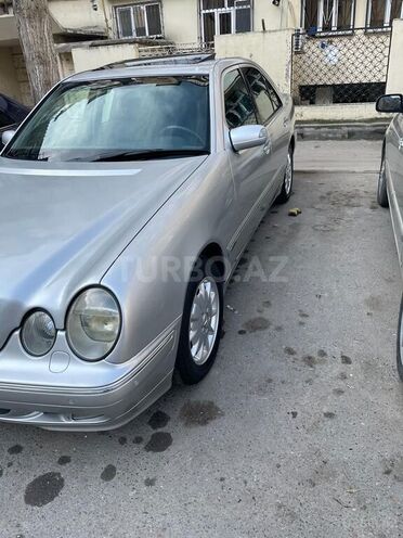 Mercedes E 270 1999, 500,000 km - 2.7 l - Bakı