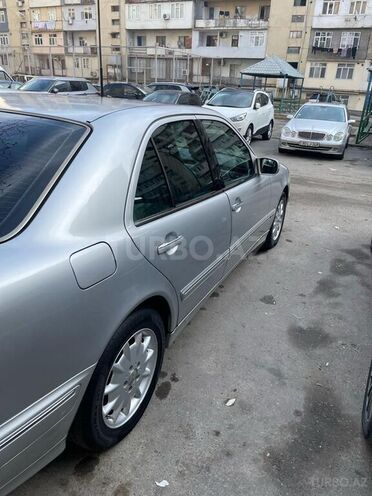 Mercedes E 270 1999, 500,000 km - 2.7 l - Bakı