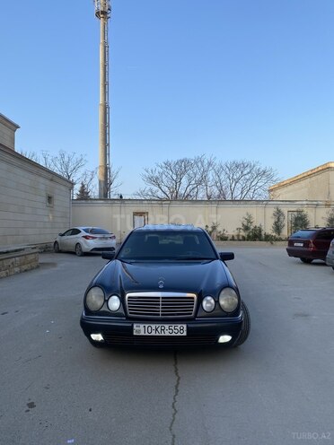 Mercedes E 230 1995, 517,000 km - 2.3 l - Bakı