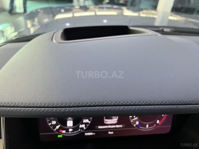 Land Rover Range Rover 2018, 130,000 km - 3.0 l - Bakı