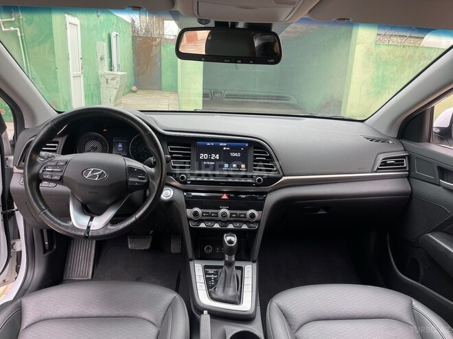 Hyundai Avante 2020, 72,000 km - 1.6 л - Bakı