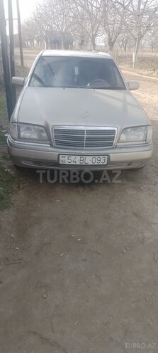 Mercedes C 220 1994, 350,000 km - 2.2 л - Samux