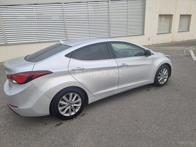 Hyundai Elantra 2015, 181,856 km - 1.8 l - Bakı