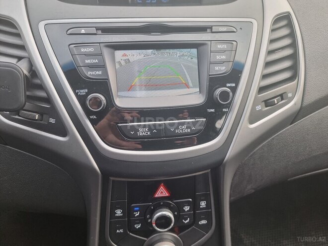 Hyundai Elantra 2015, 181,856 km - 1.8 l - Bakı