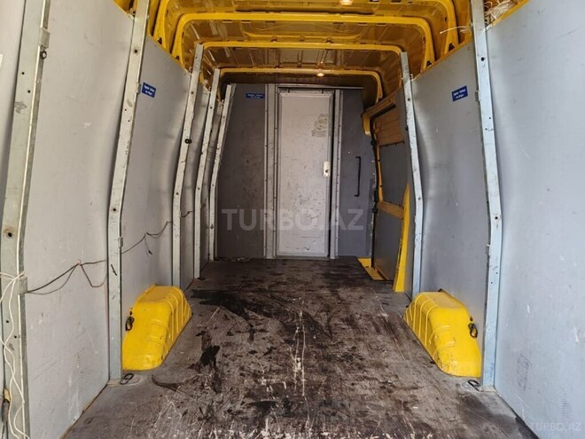 Ford Transit 2011, 584,661 km - 2.2 л - Yevlax