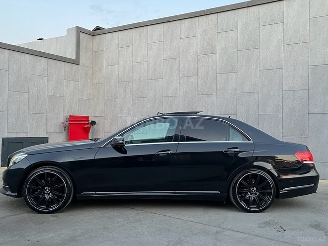 Mercedes E 250 2009, 318,000 km - 1.8 l - Bakı