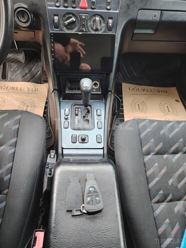 Mercedes C 220 d 1999, 254,366 km - 2.2 l - Bakı