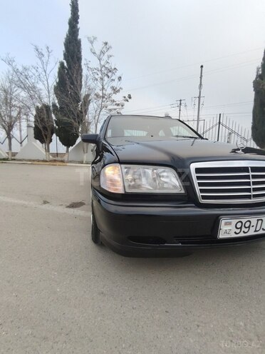 Mercedes C 220 d 1999, 254,366 km - 2.2 l - Bakı