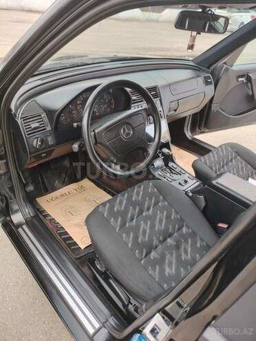 Mercedes C 220 d 1999, 254,366 km - 2.2 l - Bakı