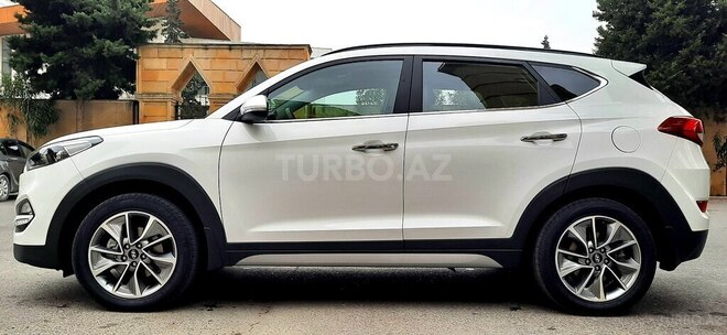Hyundai Tucson 2018, 85,000 km - 2.0 л - Bakı