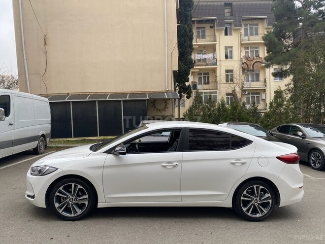 Hyundai Avante 2016, 134,000 km - 1.6 l - Bakı
