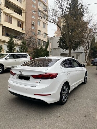 Hyundai Avante 2016, 134,000 km - 1.6 l - Bakı