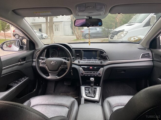 Hyundai Avante 2016, 134,000 km - 1.6 l - Bakı
