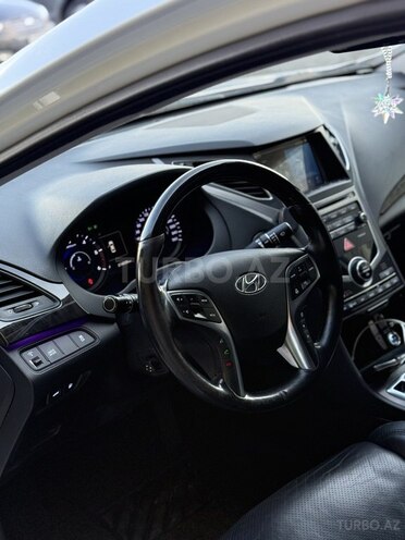 Hyundai Grandeur 2015, 215,000 km - 2.2 l - Bakı